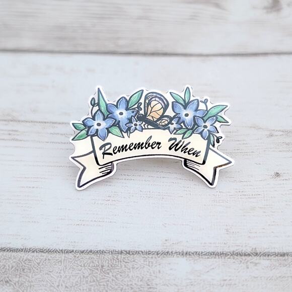 Remember When Brooch 1 & 3/8" Wide - Picture 1 of 4